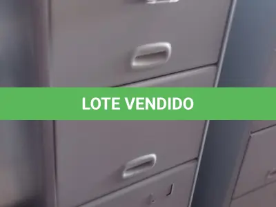 LOTE 300 - 01 ARQUIVO DE AÇO COM 04 GAVETAS. (NO ESTADO) ATENÇÃO! FAZER A VISITAÇÃO ANTES DE ARREMATAR, NÃO SABEMOS SE FUNCIONA, LEILÃO NÃO TEM GARANTIA E NEM DEVOLUÇÃO, SUJEITO A POSSÍVEIS AVARIAS VISÍVEIS/OCULTAS E/OU AUSÊNCIA DE COMPONENTES.