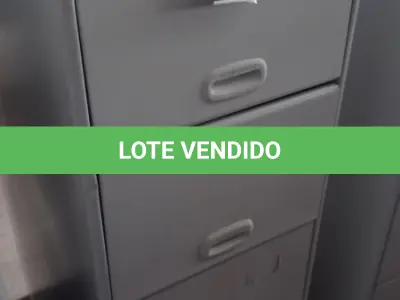 LOTE 275 - 01 ARQUIVO DE AÇO COM 04 GAVETAS. (NO ESTADO) ATENÇÃO! FAZER A VISITAÇÃO ANTES DE ARREMATAR, NÃO SABEMOS SE FUNCIONA, LEILÃO NÃO TEM GARANTIA E NEM DEVOLUÇÃO, SUJEITO A POSSÍVEIS AVARIAS VISÍVEIS/OCULTAS E/OU AUSÊNCIA DE COMPONENTES.