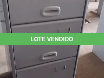 LOTE 292 - 01 ARQUIVO DE AÇO COM 04 GAVETAS. (NO ESTADO) ATENÇÃO! FAZER A VISITAÇÃO ANTES DE ARREMATAR, NÃO SABEMOS SE FUNCIONA, LEILÃO NÃO TEM GARANTIA E NEM DEVOLUÇÃO, SUJEITO A POSSÍVEIS AVARIAS VISÍVEIS/OCULTAS E/OU AUSÊNCIA DE COMPONENTES.