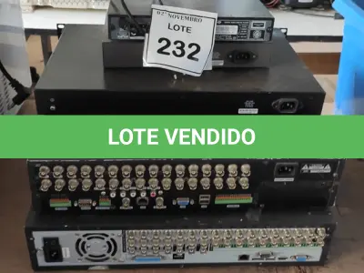 LOTE 232 - 02 SWITCHES, 02 DVR E 01 APARELHO DE DVD. (NO ESTADO) ATENÇÃO! FAZER A VISITAÇÃO ANTES DE ARREMATAR, NÃO SABEMOS SE FUNCIONA, LEILÃO NÃO TEM GARANTIA E NEM DEVOLUÇÃO, SUJEITO A POSSÍVEIS AVARIAS VISÍVEIS/OCULTAS E/OU AUSÊNCIA DE COMPONENTES.