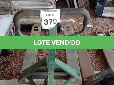LOTE 370 - 01 PALETEIRA. (NO ESTADO) ATENÇÃO! FAZER A VISITAÇÃO ANTES DE ARREMATAR, NÃO SABEMOS SE FUNCIONA, LEILÃO NÃO TEM GARANTIA E NEM DEVOLUÇÃO, SUJEITO A POSSÍVEIS AVARIAS VISÍVEIS/OCULTAS E/OU AUSÊNCIA DE COMPONENTES.