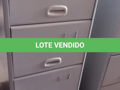 LOTE 300 - 01 ARQUIVO DE AÇO COM 04 GAVETAS. (NO ESTADO) ATENÇÃO! FAZER A VISITAÇÃO ANTES DE ARREMATAR, NÃO SABEMOS SE FUNCIONA, LEILÃO NÃO TEM GARANTIA E NEM DEVOLUÇÃO, SUJEITO A POSSÍVEIS AVARIAS VISÍVEIS/OCULTAS E/OU AUSÊNCIA DE COMPONENTES.