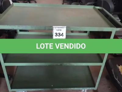 LOTE 334 - 01 CARRINHO DE FERRO PARA OFICINAS COM 03 COMPARTIMENTOS. (NO ESTADO) ATENÇÃO! FAZER A VISITAÇÃO ANTES DE ARREMATAR, NÃO SABEMOS SE FUNCIONA, LEILÃO NÃO TEM GARANTIA E NEM DEVOLUÇÃO, SUJEITO A POSSÍVEIS AVARIAS VISÍVEIS/OCULTAS E/OU AUSÊNCIA DE COMPONENTES.