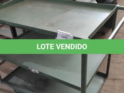 LOTE 265 - 01 CARRINHO DE FERRO PARA OFICINAS COM 03 COMPARTIMENTOS. (NO ESTADO) ATENÇÃO! FAZER A VISITAÇÃO ANTES DE ARREMATAR, NÃO SABEMOS SE FUNCIONA, LEILÃO NÃO TEM GARANTIA E NEM DEVOLUÇÃO, SUJEITO A POSSÍVEIS AVARIAS VISÍVEIS/OCULTAS E/OU AUSÊNCIA DE COMPONENTES.
