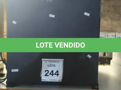 LOTE 244 - 01 FRIGOBAR 220V. (NO ESTADO) ATENÇÃO! FAZER A VISITAÇÃO ANTES DE ARREMATAR, NÃO SABEMOS SE FUNCIONA, LEILÃO NÃO TEM GARANTIA E NEM DEVOLUÇÃO, SUJEITO A POSSÍVEIS AVARIAS VISÍVEIS/OCULTAS E/OU AUSÊNCIA DE COMPONENTES.