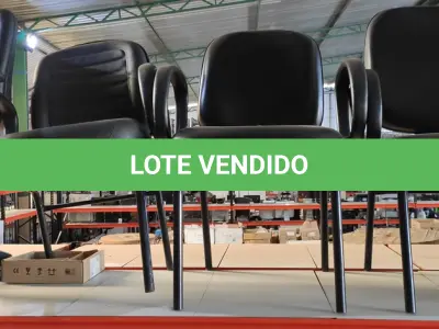 LOTE 141 - 02 CADEIRAS DE ESCRITÓRIO. (NO ESTADO) ATENÇÃO! FAZER A VISITAÇÃO ANTES DE ARREMATAR, NÃO SABEMOS SE FUNCIONA, LEILÃO NÃO TEM GARANTIA E NEM DEVOLUÇÃO, SUJEITO A POSSÍVEIS AVARIAS VISÍVEIS/OCULTAS E/OU AUSÊNCIA DE COMPONENTES.