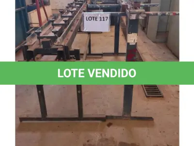 LOTE 117 - 02 MESAS SERIGRAFICA TERMICA COM 10 BERÇOS DO TAMANHO ADULTO, ELETRICA 110/220V MODELO RUNNERTEX- MARCA JMAN. (NO ESTADO DE CONSERVAÇÃO QUE SE ENCONTRAM)