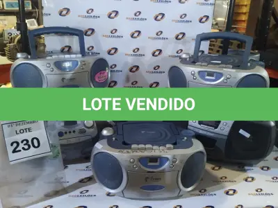 LOTE 230 - 05 APARELHOS MINI SYSTEM MARCAS E MODELOS DIVERSOS. (NO ESTADO) ATENÇÃO! FAZER A VISITAÇÃO ANTES DE ARREMATAR, NÃO SABEMOS SE FUNCIONA, LEILÃO NÃO TEM GARANTIA E NEM DEVOLUÇÃO, SUJEITO A POSSÍVEIS AVARIAS VISÍVEIS/OCULTAS E/OU AUSÊNCIA DE COMPONENTES.