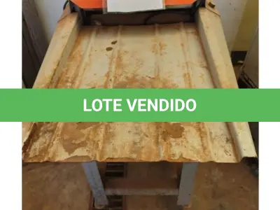 LOTE 089 - MÁQUINA DE CORTE E VINCO 220V, POTÊNCIA: 0,5CV, PESO 54KG, MODELO: P40E MARCA POLIMAC. ACOMPANHA JOGO DE FACAS; (NO ESTADO DE CONSERVAÇÃO QUE SE ENCONTRA)