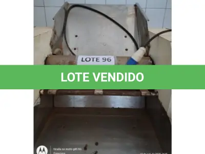 LOTE 096 - 01 CILINDRO PARA PANIFICAÇÃO - FEM 02, ROLOS EM AÇO INOX, 02 MOTORES DE 3HP TRIFASICO. MEDIDAS: 1600MM x 750MM x 700MM (APL) MARCA: FERRI. (NO ESTADO DE CONSERVAÇÃO QUE SE ENCONTRA)