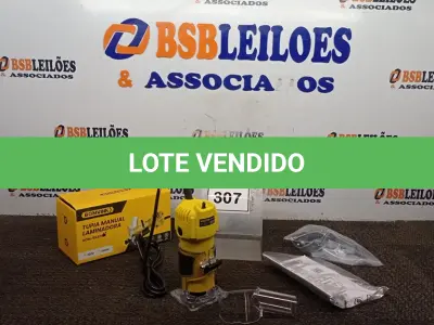 LOTE 307 - 01 TUPIA MANUAL LAMINADORA 220V. (NO ESTADO) ATENÇÃO! FAZER A VISITAÇÃO ANTES DE ARREMATAR, NÃO SABEMOS SE FUNCIONA, LEILÃO NÃO TEM GARANTIA E NEM DEVOLUÇÃO, SUJEITO A POSSÍVEIS AVARIAS VISÍVEIS/OCULTAS E/OU AUSÊNCIA DE COMPONENTES.