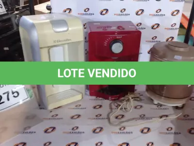 LOTE 275 - 01 SUGAR, 02 PURIFICADORES DE ÁGUA E 01 ESPREMEDOR DE FRUTAS. (NO ESTADO) ATENÇÃO! FAZER A VISITAÇÃO ANTES DE ARREMATAR, NÃO SABEMOS SE FUNCIONA, LEILÃO NÃO TEM GARANTIA E NEM DEVOLUÇÃO, SUJEITO A POSSÍVEIS AVARIAS VISÍVEIS/OCULTAS E/OU AUSÊNCIA DE COMPONENTES.