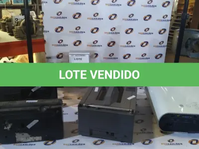 LOTE 226 - 01 PROJETOR MARCA SONY, 01 MINI TV PORTÁTIL AM/FM RÁDIO E 02 RÁDIOS. (NO ESTADO) ATENÇÃO! FAZER A VISITAÇÃO ANTES DE ARREMATAR, NÃO SABEMOS SE FUNCIONA, LEILÃO NÃO TEM GARANTIA E NEM DEVOLUÇÃO, SUJEITO A POSSÍVEIS AVARIAS VISÍVEIS/OCULTAS E/OU AUSÊNCIA DE COMPONENTES.