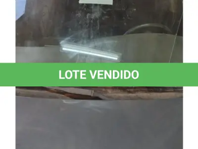LOTE 126 - 01 VEÍCULO MARCA: CHEVROLET - MODELO: VECTRA VERSÃO GLS 04 PORTAS. COMBUSTÍVEL: GASOLINA - COR: PRETO. MODELO 2002 FABRICAÇÃO 2001 PLACA: JFP-2524 – RENAVAM 00772024723 – CHASSI Nº 9BGJK19HOZB118897. (NO ESTADO DE CONSERVAÇÃO QUE SE ENCONTRA)