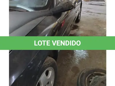 LOTE 126 - 01 VEÍCULO MARCA: CHEVROLET - MODELO: VECTRA VERSÃO GLS 04 PORTAS. COMBUSTÍVEL: GASOLINA - COR: PRETO. MODELO 2002 FABRICAÇÃO 2001 PLACA: JFP-2524 – RENAVAM 00772024723 – CHASSI Nº 9BGJK19HOZB118897. (NO ESTADO DE CONSERVAÇÃO QUE SE ENCONTRA)