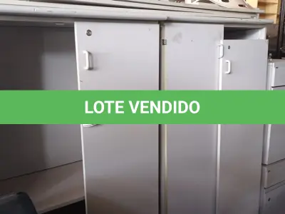 LOTE 347 - 02 ARMÁRIOS ALTO PARA ESCRITÓRIO COM AVARIAS E ARMÁRIOS BAIXO COM 01 GAVETA E SUPORTE DE CPU. (NO ESTADO) ATENÇÃO! FAZER A VISITAÇÃO ANTES DE ARREMATAR, NÃO SABEMOS SE FUNCIONA, LEILÃO NÃO TEM GARANTIA E NEM DEVOLUÇÃO, SUJEITO A POSSÍVEIS AVARIAS VISÍVEIS/OCULTAS E/OU AUSÊNCIA DE COMPONENTES.