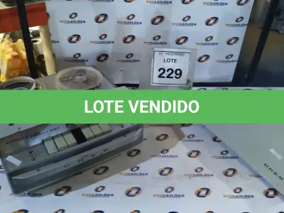 LOTE 229 - 01 GRAVADOR DE ROLO MARCA UNIVERSAL-LEHRGERAT. (NO ESTADO) ATENÇÃO! FAZER A VISITAÇÃO ANTES DE ARREMATAR, NÃO SABEMOS SE FUNCIONA, LEILÃO NÃO TEM GARANTIA E NEM DEVOLUÇÃO, SUJEITO A POSSÍVEIS AVARIAS VISÍVEIS/OCULTAS E/OU AUSÊNCIA DE COMPONENTES.