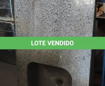 LOTE 263 - 01 PIA EM MÁRMORE COM 01 CUBA INOX 1,70X0,60. (NO ESTADO) ATENÇÃO! FAZER A VISITAÇÃO ANTES DE ARREMATAR, NÃO SABEMOS SE FUNCIONA, LEILÃO NÃO TEM GARANTIA E NEM DEVOLUÇÃO, SUJEITO A POSSÍVEIS AVARIAS VISÍVEIS/OCULTAS E/OU AUSÊNCIA DE COMPONENTES.
