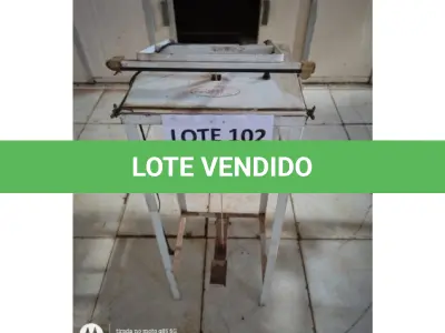 LOTE 102 - 01 SELADORA INDUSTRIAL, FECHAMENTO SACOS RIGIDOS PP, PE, PVC, ALUMINIZADOS.TEMPORIZADOR ELETRÔNICO, GARANTIA DE SELAGEM. PINTURA EPOXI, BANDEJA REGULAVEL. (NO ESTADO DE CONSERVAÇÃO QUE SE ENCONTRA)