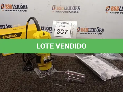 LOTE 307 - 01 TUPIA MANUAL LAMINADORA 220V. (NO ESTADO) ATENÇÃO! FAZER A VISITAÇÃO ANTES DE ARREMATAR, NÃO SABEMOS SE FUNCIONA, LEILÃO NÃO TEM GARANTIA E NEM DEVOLUÇÃO, SUJEITO A POSSÍVEIS AVARIAS VISÍVEIS/OCULTAS E/OU AUSÊNCIA DE COMPONENTES.