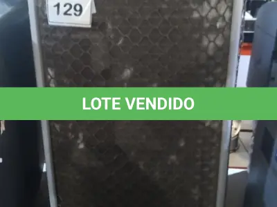 LOTE 129 - 01 CONDENSADORA MARCA CARRIER. (NO ESTADO) ATENÇÃO! FAZER A VISITAÇÃO ANTES DE ARREMATAR, NÃO SABEMOS SE FUNCIONA, LEILÃO NÃO TEM GARANTIA E NEM DEVOLUÇÃO, SUJEITO A POSSÍVEIS AVARIAS VISÍVEIS/OCULTAS E/OU AUSÊNCIA DE COMPONENTES.
