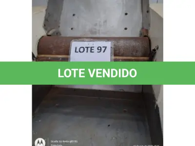 LOTE 097 - 01 CILINDRO PARA PANIFICAÇÃO - FEM 02, ROLOS EM AÇO INOX, 02 MOTORES DE 3HP TRIFASICO. MEDIDAS: 1600MM x 750MM x 700MM (APL) MARCA: FERRI. (NO ESTADO DE CONSERVAÇÃO QUE SE ENCONTRA)