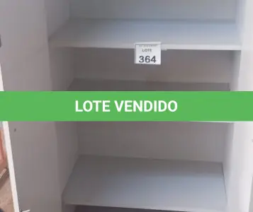 LOTE 364 - 01 ARMÁRIO ALTO PARA ESCRITÓRIO COM 03 COMPARTIMENTOS. (NO ESTADO) ATENÇÃO! FAZER A VISITAÇÃO ANTES DE ARREMATAR, NÃO SABEMOS SE FUNCIONA, LEILÃO NÃO TEM GARANTIA E NEM DEVOLUÇÃO, SUJEITO A POSSÍVEIS AVARIAS VISÍVEIS/OCULTAS E/OU AUSÊNCIA DE COMPONENTES.
