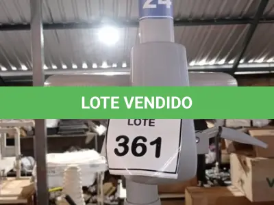 LOTE 361 - 01 CADEIRA MOCHO GIRATÓRIA. (NO ESTADO) ATENÇÃO! FAZER A VISITAÇÃO ANTES DE ARREMATAR, NÃO SABEMOS SE FUNCIONA, LEILÃO NÃO TEM GARANTIA E NEM DEVOLUÇÃO, SUJEITO A POSSÍVEIS AVARIAS VISÍVEIS/OCULTAS E/OU AUSÊNCIA DE COMPONENTES.