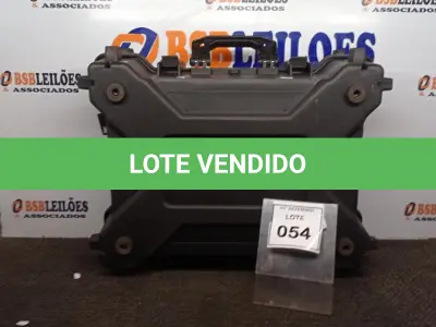 LOTE 054 - 01 MALETA CASE. (NO ESTADO) ATENÇÃO! FAZER A VISITAÇÃO ANTES DE ARREMATAR, NÃO SABEMOS SE FUNCIONA, LEILÃO NÃO TEM GARANTIA E NEM DEVOLUÇÃO, SUJEITO A POSSÍVEIS AVARIAS VISÍVEIS/OCULTAS E/OU AUSÊNCIA DE COMPONENTES.