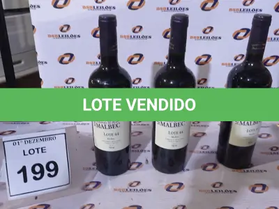 LOTE 199 - 03 GARRAFAS DE VINHO TINTO SECO FINO MALBEC LOTE 44 DE 750ML SAFRA 2020. (NO ESTADO) ATENÇÃO! FAZER A VISITAÇÃO ANTES DE ARREMATAR, NÃO SABEMOS SE FUNCIONA, LEILÃO NÃO TEM GARANTIA E NEM DEVOLUÇÃO, SUJEITO A POSSÍVEIS AVARIAS VISÍVEIS/OCULTAS E/OU AUSÊNCIA DE COMPONENTES.