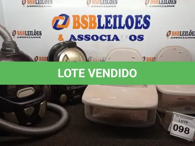 LOTE 098 - 02 ASPIRADORES DE PÓ E 02 CADEIRINHAS DE REFEIÇÃO PARA CRIANÇA. (NO ESTADO) ATENÇÃO! FAZER A VISITAÇÃO ANTES DE ARREMATAR, NÃO SABEMOS SE FUNCIONA, LEILÃO NÃO TEM GARANTIA E NEM DEVOLUÇÃO, SUJEITO A POSSÍVEIS AVARIAS VISÍVEIS/OCULTAS E/OU AUSÊNCIA DE COMPONENTES.