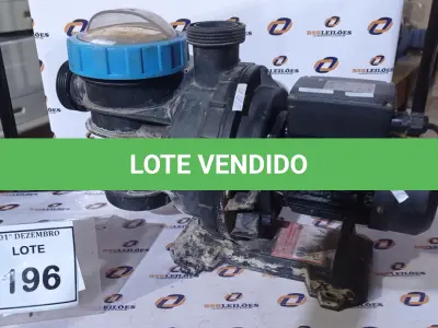LOTE 196 - 01 MOTOR DE INDUÇÃO MONOFÁSICO. (NO ESTADO) ATENÇÃO! FAZER A VISITAÇÃO ANTES DE ARREMATAR, NÃO SABEMOS SE FUNCIONA, LEILÃO NÃO TEM GARANTIA E NEM DEVOLUÇÃO, SUJEITO A POSSÍVEIS AVARIAS VISÍVEIS/OCULTAS E/OU AUSÊNCIA DE COMPONENTES.