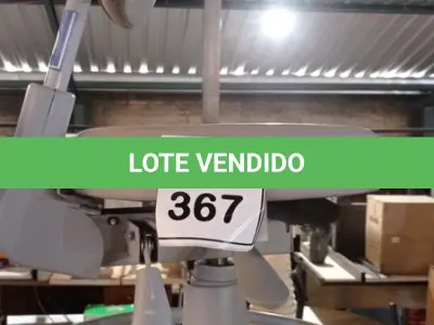 LOTE 367 - 01 CADEIRA MOCHO GIRATÓRIA. (NO ESTADO) ATENÇÃO! FAZER A VISITAÇÃO ANTES DE ARREMATAR, NÃO SABEMOS SE FUNCIONA, LEILÃO NÃO TEM GARANTIA E NEM DEVOLUÇÃO, SUJEITO A POSSÍVEIS AVARIAS VISÍVEIS/OCULTAS E/OU AUSÊNCIA DE COMPONENTES.