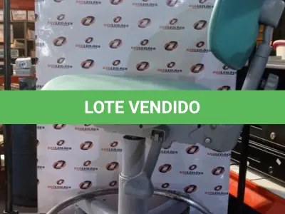 LOTE 396 - 01 CADEIRA MOCHO GIRATÓRIA. (NO ESTADO) ATENÇÃO! FAZER A VISITAÇÃO ANTES DE ARREMATAR, NÃO SABEMOS SE FUNCIONA, LEILÃO NÃO TEM GARANTIA E NEM DEVOLUÇÃO, SUJEITO A POSSÍVEIS AVARIAS VISÍVEIS/OCULTAS E/OU AUSÊNCIA DE COMPONENTES.