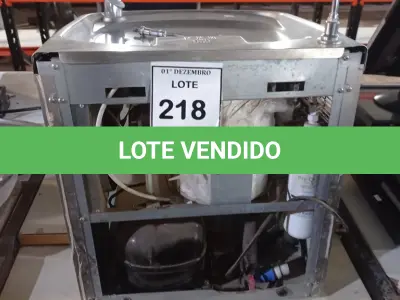 LOTE 218 - 01 BEBEDOURO EM INOX DE PAREDE. (NO ESTADO) ATENÇÃO! FAZER A VISITAÇÃO ANTES DE ARREMATAR, NÃO SABEMOS SE FUNCIONA, LEILÃO NÃO TEM GARANTIA E NEM DEVOLUÇÃO, SUJEITO A POSSÍVEIS AVARIAS VISÍVEIS/OCULTAS E/OU AUSÊNCIA DE COMPONENTES.