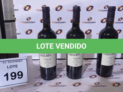 LOTE 199 - 03 GARRAFAS DE VINHO TINTO SECO FINO MALBEC LOTE 44 DE 750ML SAFRA 2020. (NO ESTADO) ATENÇÃO! FAZER A VISITAÇÃO ANTES DE ARREMATAR, NÃO SABEMOS SE FUNCIONA, LEILÃO NÃO TEM GARANTIA E NEM DEVOLUÇÃO, SUJEITO A POSSÍVEIS AVARIAS VISÍVEIS/OCULTAS E/OU AUSÊNCIA DE COMPONENTES.