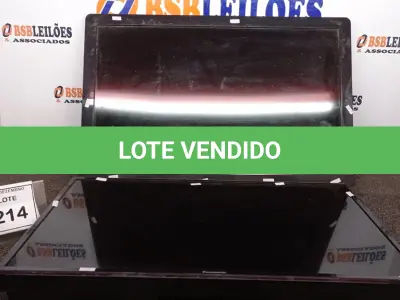 LOTE 214 - 02 TVS LCD 32’’ MARCAS PANASONIC E AOC. (NO ESTADO) ATENÇÃO! FAZER A VISITAÇÃO ANTES DE ARREMATAR, NÃO SABEMOS SE FUNCIONA, LEILÃO NÃO TEM GARANTIA E NEM DEVOLUÇÃO, SUJEITO A POSSÍVEIS AVARIAS VISÍVEIS/OCULTAS E/OU AUSÊNCIA DE COMPONENTES.