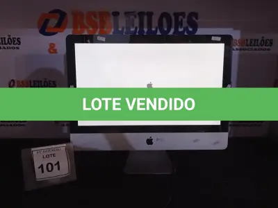 LOTE 101 - 01 IMAC APPLE. (NO ESTADO) ATENÇÃO! FAZER A VISITAÇÃO ANTES DE ARREMATAR, NÃO SABEMOS SE FUNCIONA, LEILÃO NÃO TEM GARANTIA E NEM DEVOLUÇÃO, SUJEITO A POSSÍVEIS AVARIAS VISÍVEIS/OCULTAS E/OU AUSÊNCIA DE COMPONENTES.