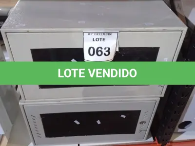 LOTE 063 - 02 MINIS RACKS DE REDE COM PORTA DE ACRÍLICO E FECHADURA. (NO ESTADO) ATENÇÃO! FAZER A VISITAÇÃO ANTES DE ARREMATAR, NÃO SABEMOS SE FUNCIONA, LEILÃO NÃO TEM GARANTIA E NEM DEVOLUÇÃO, SUJEITO A POSSÍVEIS AVARIAS VISÍVEIS/OCULTAS E/OU AUSÊNCIA DE COMPONENTES.