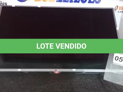 LOTE 053 - 03 TVS LCD DE MARCAS E TAMANHOS DIVERSOS. (NO ESTADO) ATENÇÃO! FAZER A VISITAÇÃO ANTES DE ARREMATAR, NÃO SABEMOS SE FUNCIONA, LEILÃO NÃO TEM GARANTIA E NEM DEVOLUÇÃO, SUJEITO A POSSÍVEIS AVARIAS VISÍVEIS/OCULTAS E/OU AUSÊNCIA DE COMPONENTES.