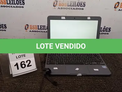 LOTE 162 - 01 NOTEBOOK 16GB TELA 11.6’’. (NO ESTADO) ATENÇÃO! FAZER A VISITAÇÃO ANTES DE ARREMATAR, NÃO SABEMOS SE FUNCIONA, LEILÃO NÃO TEM GARANTIA E NEM DEVOLUÇÃO, SUJEITO A POSSÍVEIS AVARIAS VISÍVEIS/OCULTAS E/OU AUSÊNCIA DE COMPONENTES.