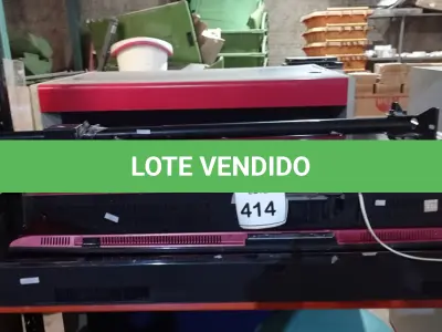 LOTE 414 - 03 TVS LCD DE TAMANHOS E MARCAS DIVERSAS E 01 SUPORTE PARA TV. (NO ESTADO) ATENÇÃO! FAZER A VISITAÇÃO ANTES DE ARREMATAR, NÃO SABEMOS SE FUNCIONA, LEILÃO NÃO TEM GARANTIA E NEM DEVOLUÇÃO, SUJEITO A POSSÍVEIS AVARIAS VISÍVEIS/OCULTAS E/OU AUSÊNCIA DE COMPONENTES.