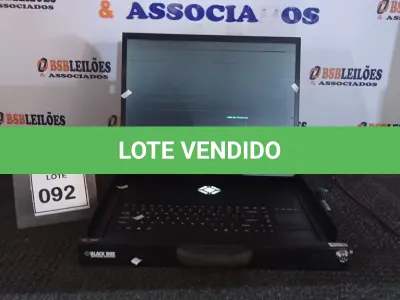 LOTE 092 - 01 CONSOLE KVM DE MONTAGEM DE RACK. (NO ESTADO) ATENÇÃO! FAZER A VISITAÇÃO ANTES DE ARREMATAR, NÃO SABEMOS SE FUNCIONA, LEILÃO NÃO TEM GARANTIA E NEM DEVOLUÇÃO, SUJEITO A POSSÍVEIS AVARIAS VISÍVEIS/OCULTAS E/OU AUSÊNCIA DE COMPONENTES.