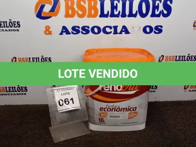 LOTE 061 - 01 LATA DE TINTA ECONÔMICA DE 16L NA COR BRANCO NEVE MARCA RENOCRIL. (NO ESTADO) ATENÇÃO! FAZER A VISITAÇÃO ANTES DE ARREMATAR, NÃO SABEMOS SE FUNCIONA, LEILÃO NÃO TEM GARANTIA E NEM DEVOLUÇÃO, SUJEITO A POSSÍVEIS AVARIAS VISÍVEIS/OCULTAS E/OU AUSÊNCIA DE COMPONENTES.