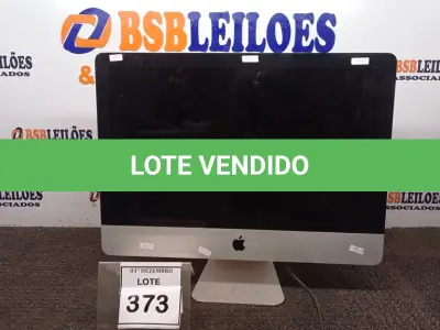 LOTE 373 - 01 IMAC APPLE. (NO ESTADO) ATENÇÃO! FAZER A VISITAÇÃO ANTES DE ARREMATAR, NÃO SABEMOS SE FUNCIONA, LEILÃO NÃO TEM GARANTIA E NEM DEVOLUÇÃO, SUJEITO A POSSÍVEIS AVARIAS VISÍVEIS/OCULTAS E/OU AUSÊNCIA DE COMPONENTES.