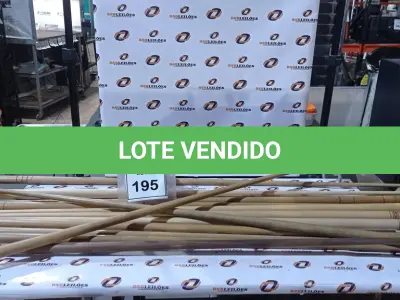 LOTE 195 - 01 LOTE COM VÁRIOS TACOS DE SINUCA DE 1,45M. (NO ESTADO) ATENÇÃO! FAZER A VISITAÇÃO ANTES DE ARREMATAR, NÃO SABEMOS SE FUNCIONA, LEILÃO NÃO TEM GARANTIA E NEM DEVOLUÇÃO, SUJEITO A POSSÍVEIS AVARIAS VISÍVEIS/OCULTAS E/OU AUSÊNCIA DE COMPONENTES.