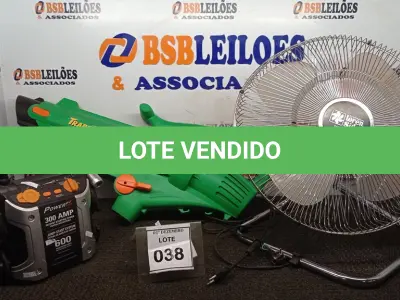 LOTE 038 - 01 VENTILADOR, 01 SOPRADOR ELÉTRICO MODELO 3000W MARCA TRAPP (INCOMPLETO) E 01 AUXILAR DE PARTIDA MARCA POWER IN MOTION DE 300 AMP. (NO ESTADO) ATENÇÃO! FAZER A VISITAÇÃO ANTES DE ARREMATAR, NÃO SABEMOS SE FUNCIONA, LEILÃO NÃO TEM GARANTIA E NEM DEVOLUÇÃO, SUJEITO A POSSÍVEIS AVARIAS VISÍVEIS/OCULTAS E/OU AUSÊNCIA DE COMPONENTES.