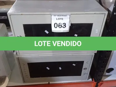 LOTE 063 - 02 MINIS RACKS DE REDE COM PORTA DE ACRÍLICO E FECHADURA. (NO ESTADO) ATENÇÃO! FAZER A VISITAÇÃO ANTES DE ARREMATAR, NÃO SABEMOS SE FUNCIONA, LEILÃO NÃO TEM GARANTIA E NEM DEVOLUÇÃO, SUJEITO A POSSÍVEIS AVARIAS VISÍVEIS/OCULTAS E/OU AUSÊNCIA DE COMPONENTES.