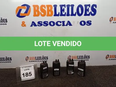 LOTE 185 - 04 RÁDIOS COMUNICADORES MARCA WMAR. (NO ESTADO) ATENÇÃO! FAZER A VISITAÇÃO ANTES DE ARREMATAR, NÃO SABEMOS SE FUNCIONA, LEILÃO NÃO TEM GARANTIA E NEM DEVOLUÇÃO, SUJEITO A POSSÍVEIS AVARIAS VISÍVEIS/OCULTAS E/OU AUSÊNCIA DE COMPONENTES.