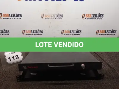 LOTE 113 - 01 CONSOLE DE SERVIDOR MARCA AVOCENT. (NO ESTADO) ATENÇÃO! FAZER A VISITAÇÃO ANTES DE ARREMATAR, NÃO SABEMOS SE FUNCIONA, LEILÃO NÃO TEM GARANTIA E NEM DEVOLUÇÃO, SUJEITO A POSSÍVEIS AVARIAS VISÍVEIS/OCULTAS E/OU AUSÊNCIA DE COMPONENTES.